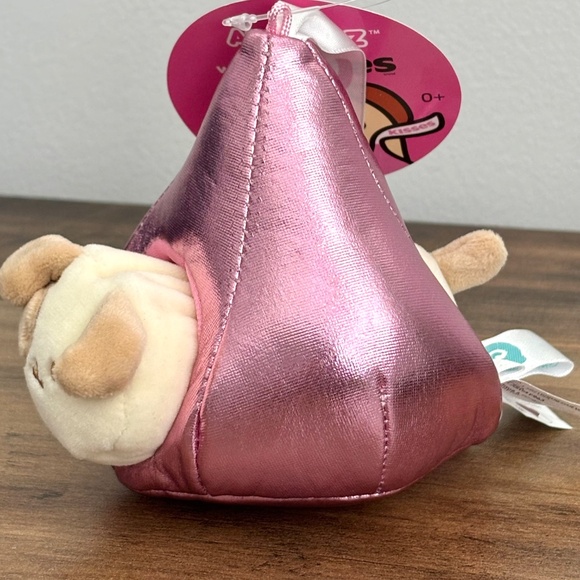 ANIROLLZ X Puppy Dog PUPPIROLL Metallic Hershey Kisses Plush Pink Stuffed NWT - Picture 6 of 10
